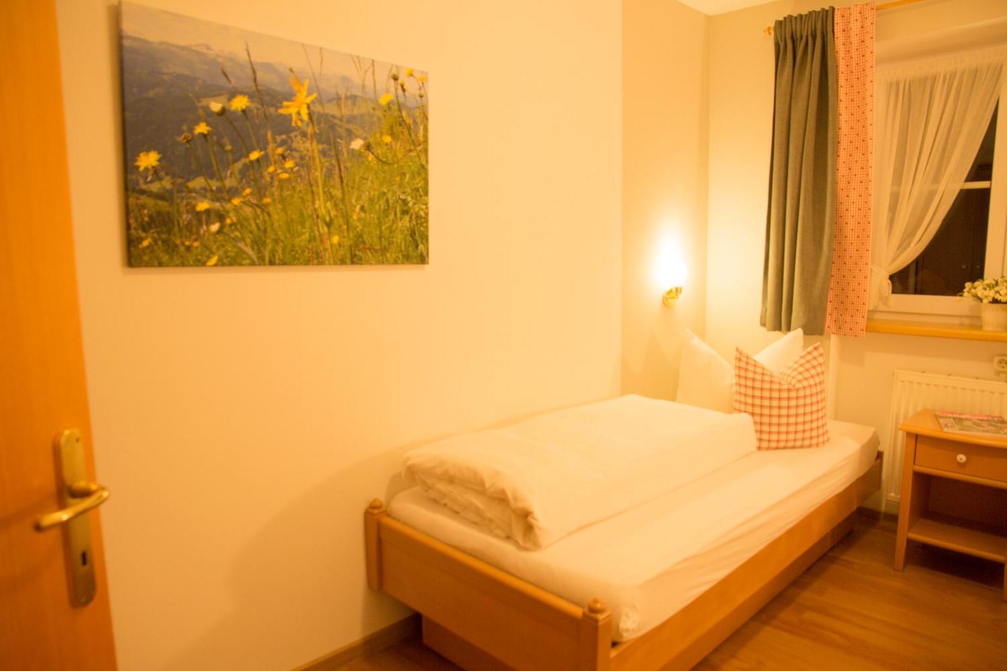 Apartment Alpenroesle