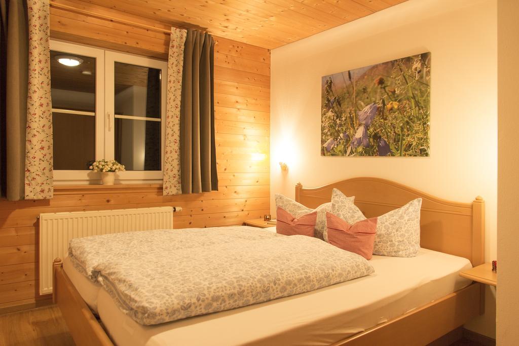 Alpenroesle Balderschwang